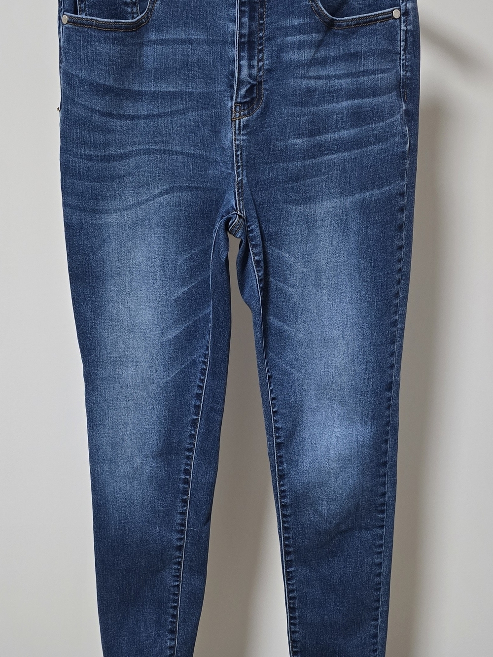 78 & Sunny High-Rise Skinny Jeans in Dark Blue Wash